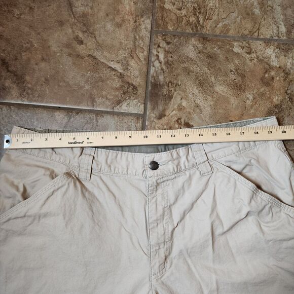 Columbia Men’s Size 40 Shorts – Khaki - Picture 3 of 8